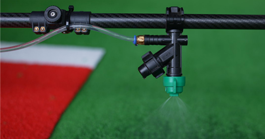 農薬散布の画像